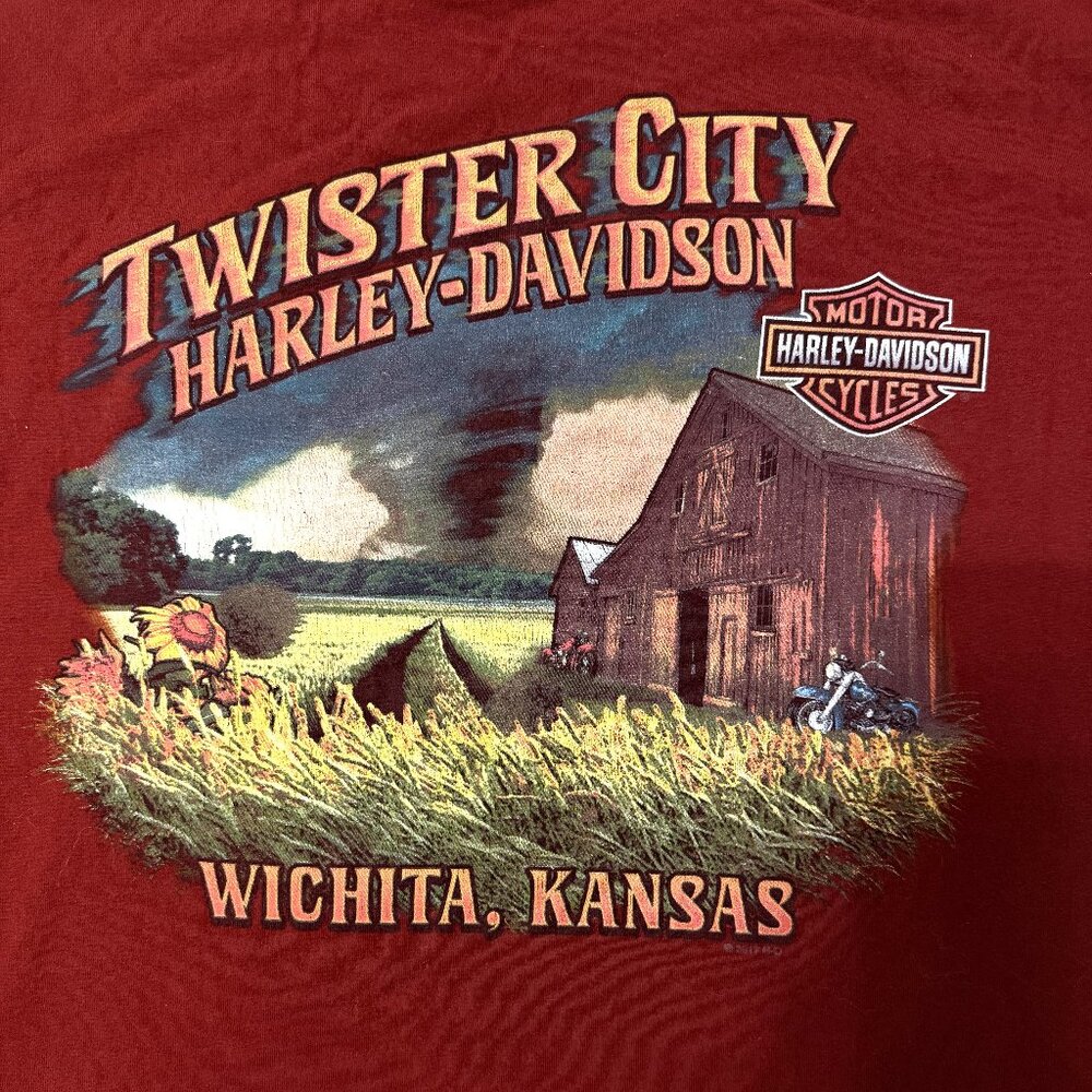 Vintage Harley-Davidson Twister City XL Tee – Wichita, Kansas dealer shirt.